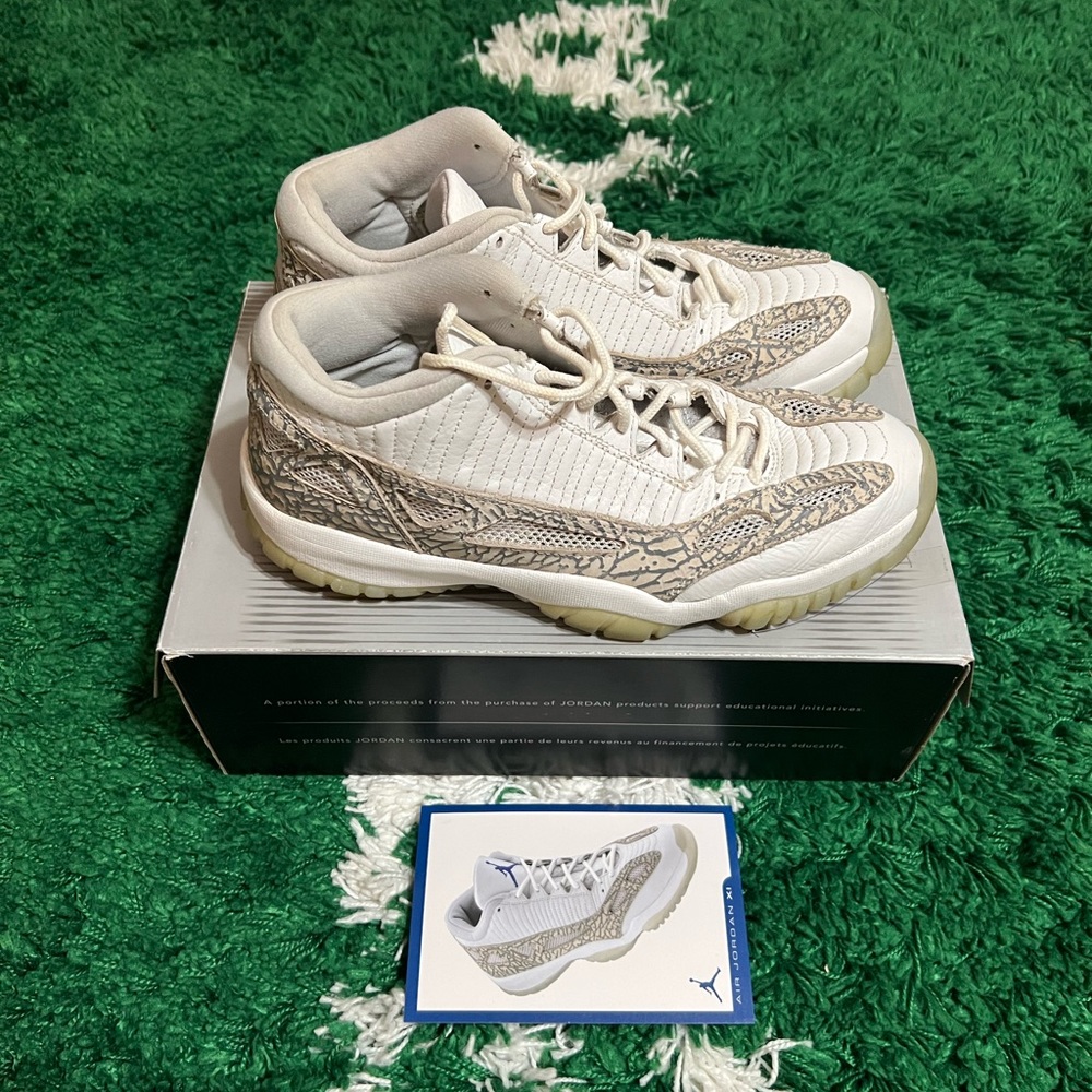 AIR JORDAN 11 Retro Low IE Cobalt (2003)